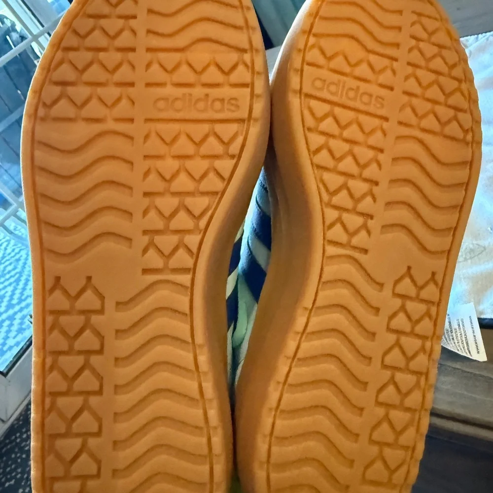 Adidas Women's VL Court Bold Sneakers- Aqua and Blue - Picture 5 of 7